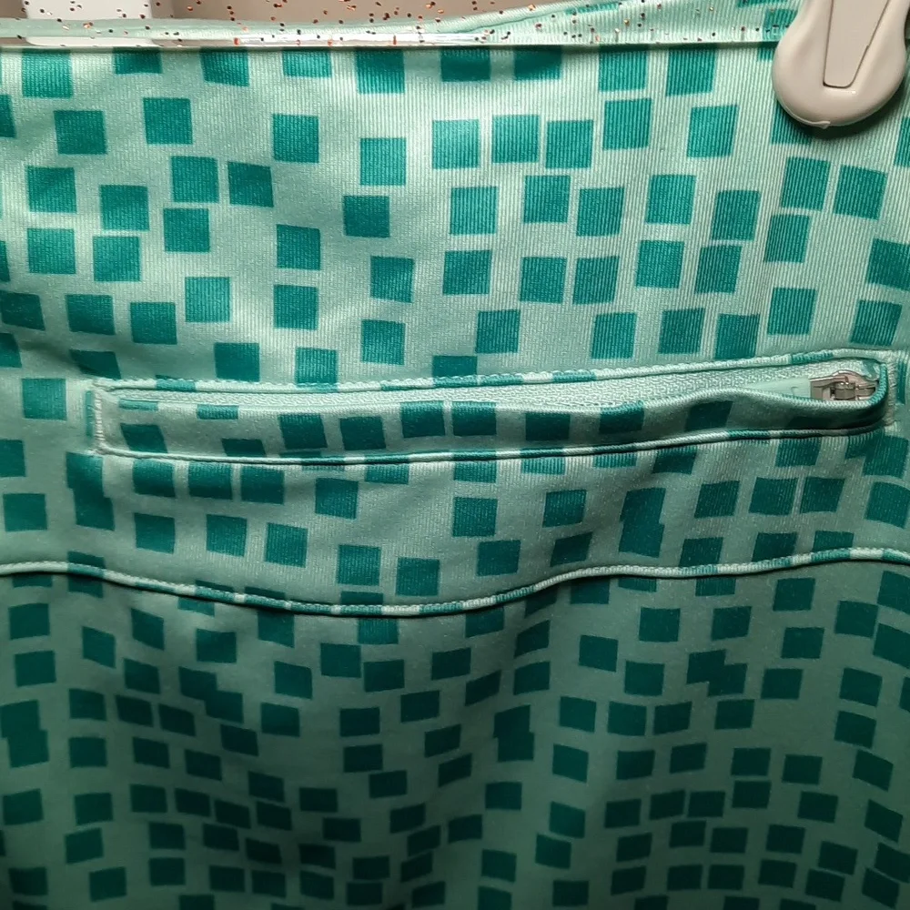 Nike Dri-Fit Women's Aqua UV Grid Print Golf Skort